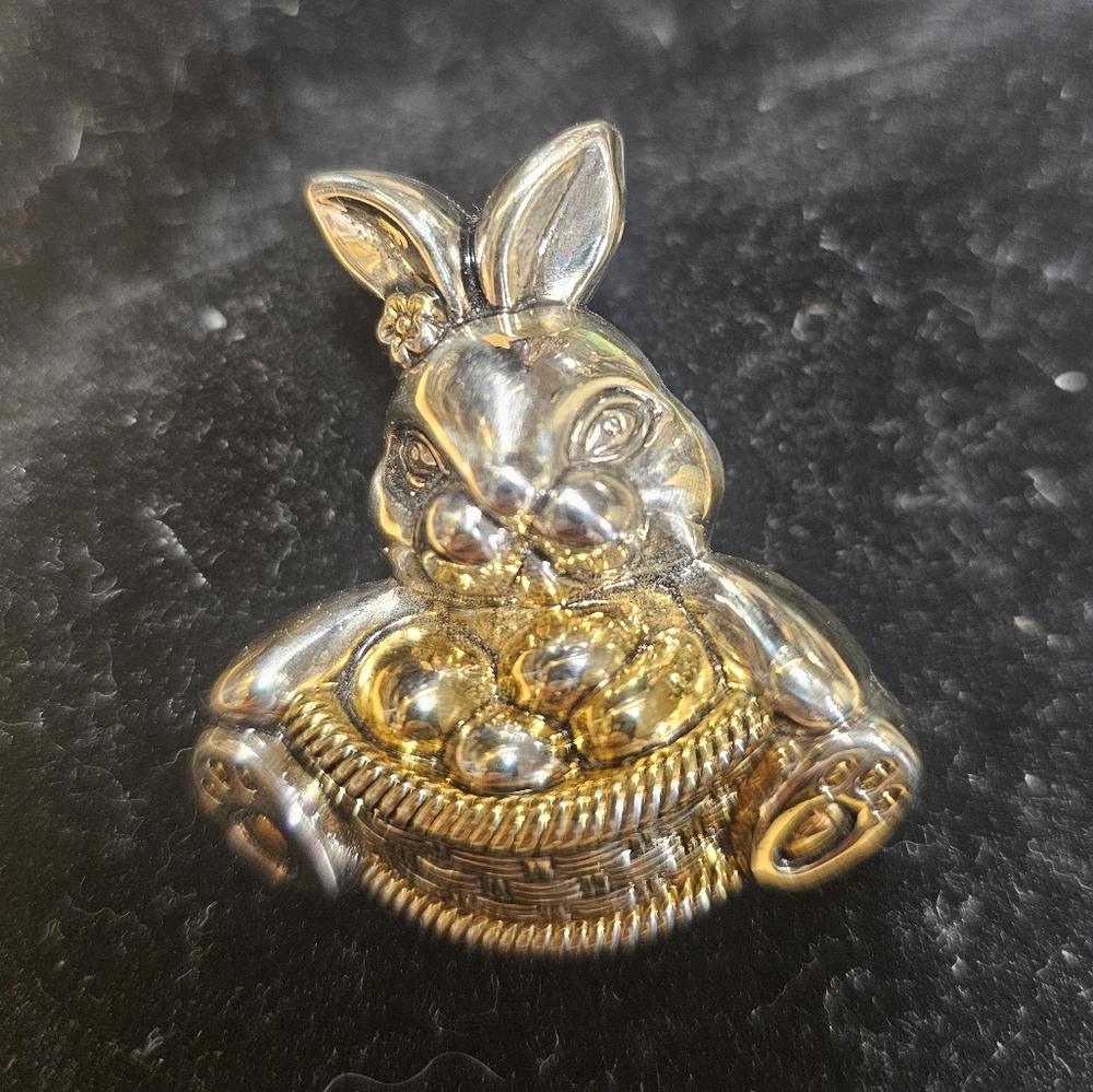 Vintage Best Easter Bunny Brooch/Pendant